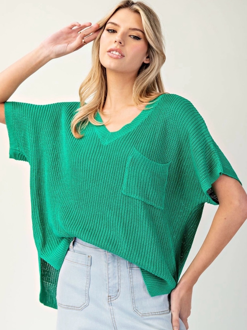 eesome Green V-Neck Boxy Knit Sweater